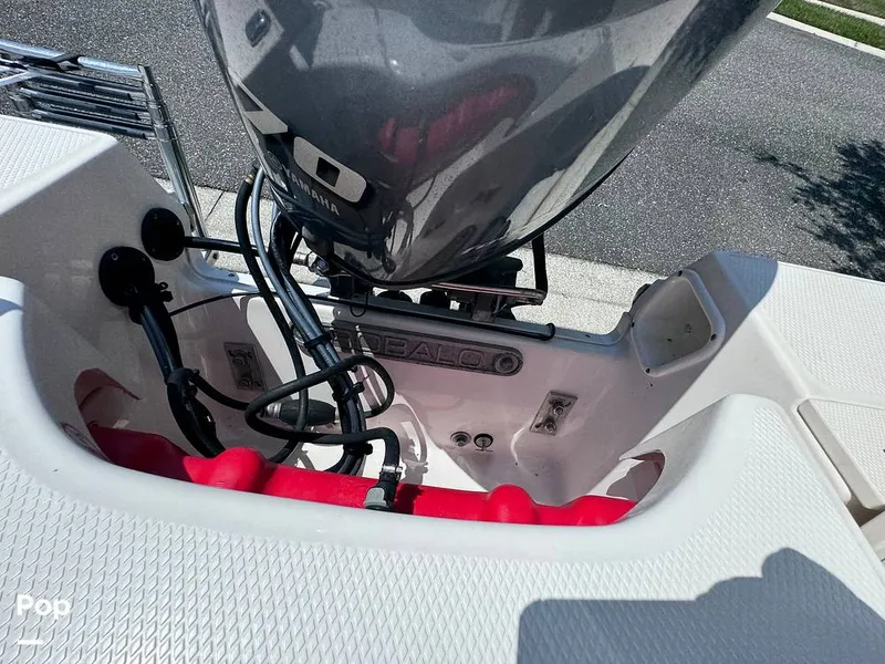 Slide: The Image of Robalo R160 2016 - 14426519