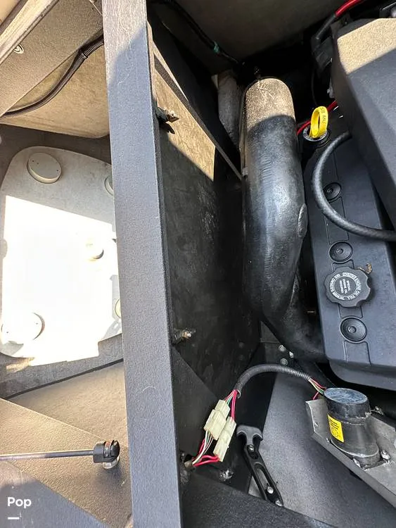 Slide: The Image of Malibu Wakesetter XTI 2004 - 14546812