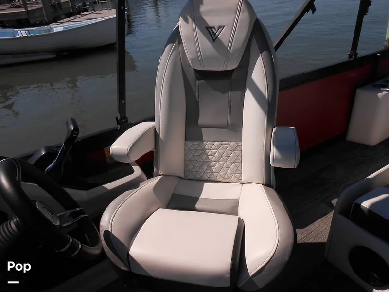 Slide: The Image of Viaggo Diamante S 2022 - 14692960