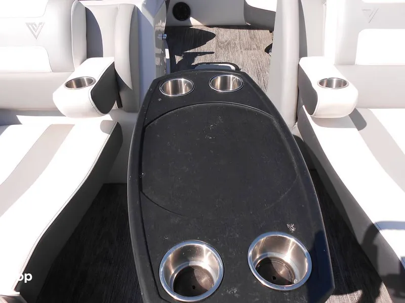 Slide: The Image of Viaggo Diamante S 2022 - 14692983