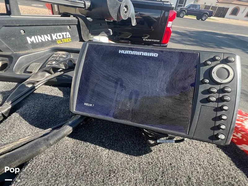 Slide: The Image of Humminbird Helix 7 - 14453459