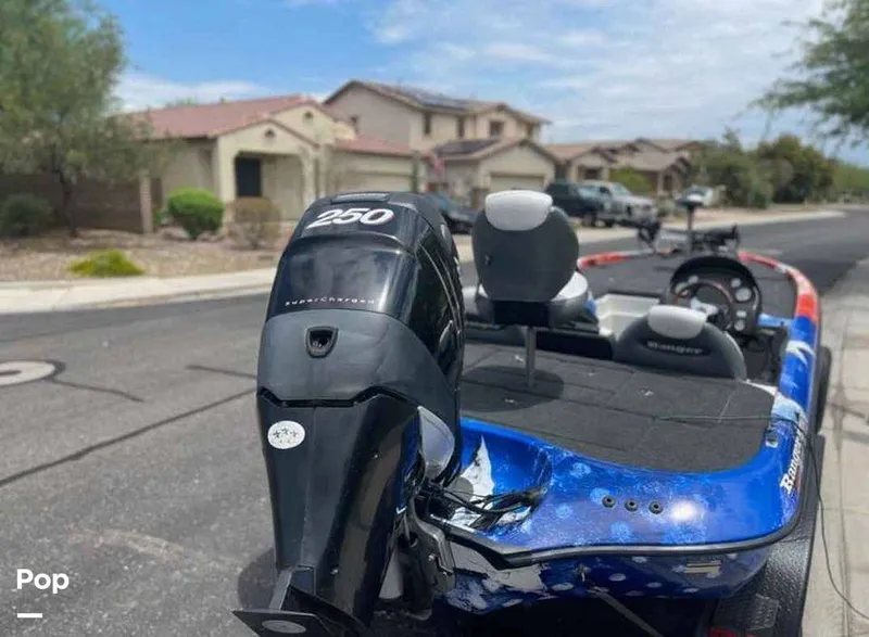 Slide: The Image of Ranger Boats 521DVX Comanche 2005 - 14430235