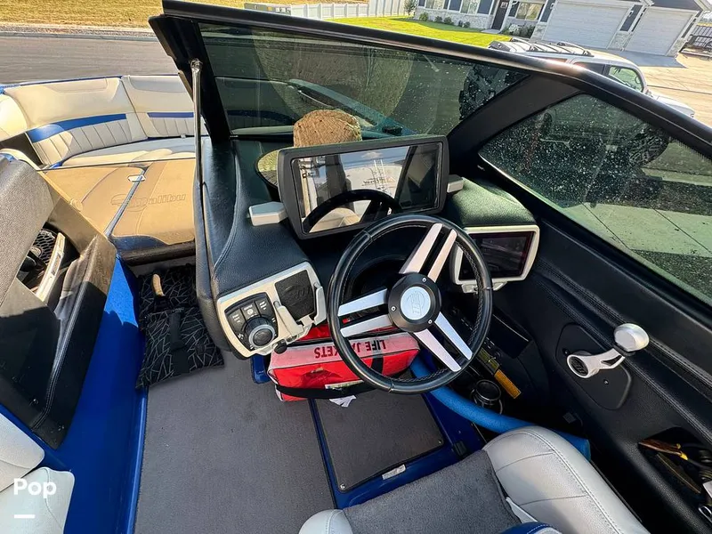 Slide: The Image of Malibu 24 MXZ 2015 - 14438420