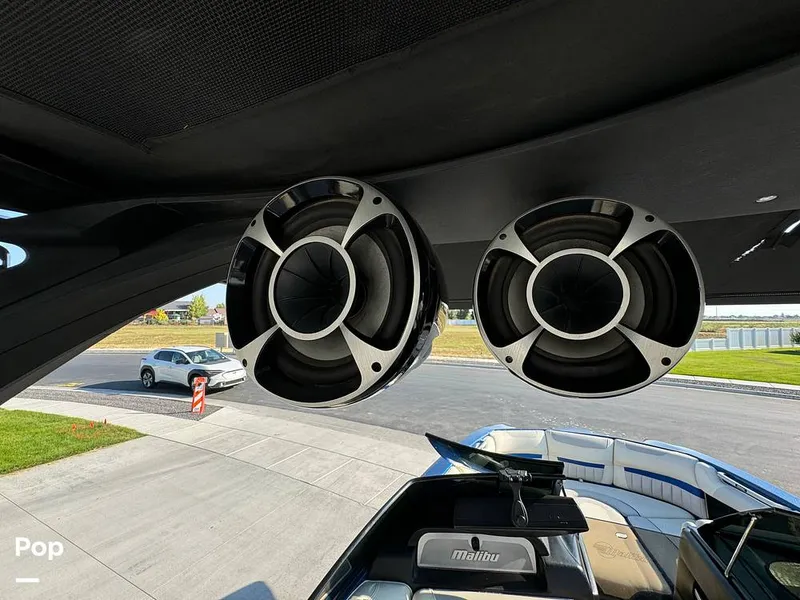 Slide: The Image of Malibu 24 MXZ 2015 - 14438425