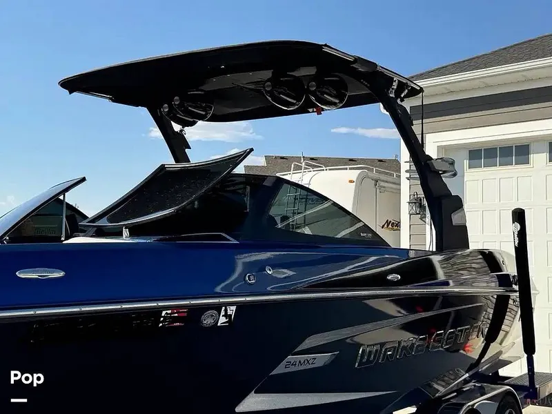 Slide: The Image of Malibu 24 MXZ 2015 - 14505058