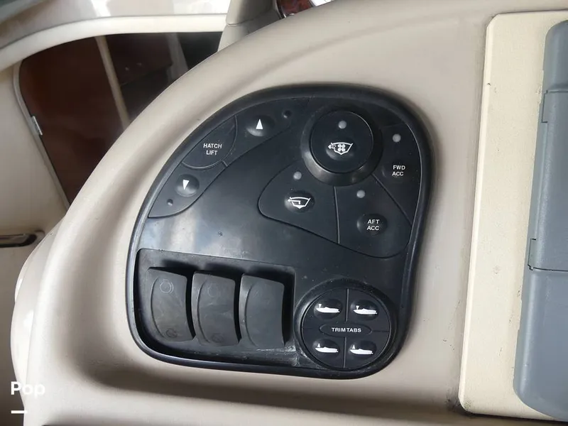 Slide: The Image of Sea Ray 300 Sundancer 2002 - 14477784