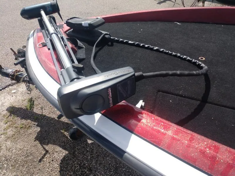 Slide: The Image of Close-up of a 1998 ProCraft 17 Bass boat's trolling motor. - 5