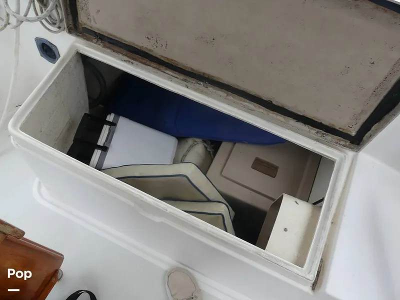 Slide: The Image of Gulf 32 Pilothouse 1987 - 14443220