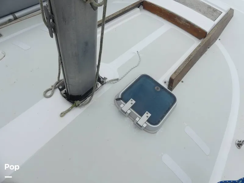 Slide: The Image of Gulf 32 Pilothouse 1987 - 14443255
