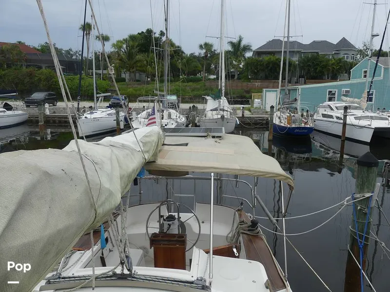 Slide: The Image of Gulf 32 Pilothouse 1987 - 14443263