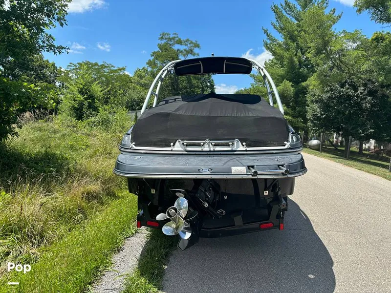 Slide: The Image of Crownline Boats 252ex 2009 - 14481776