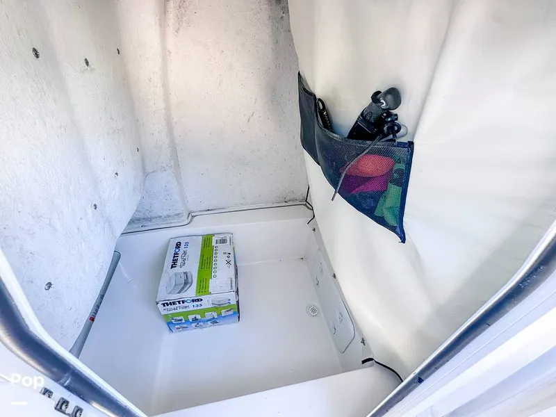 Slide: The Image of Sea Fox Commander 228 2022 - 14749048