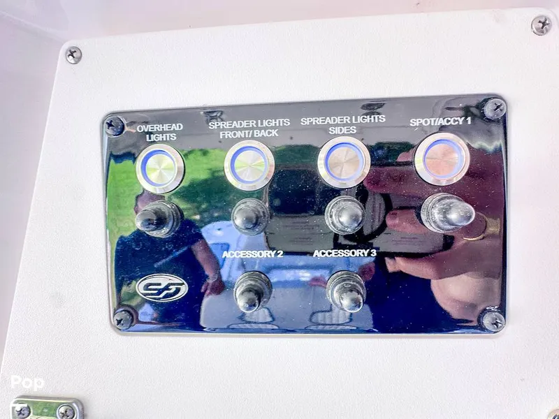 Slide: The Image of Sea Fox Commander 228 2022 - 14748985