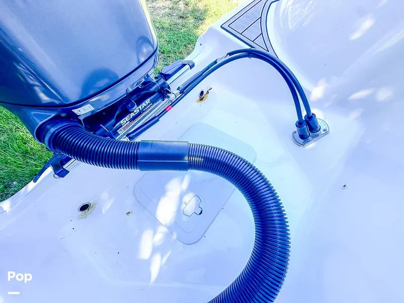 Slide: The Image of Sea Fox Commander 228 2022 - 14748988