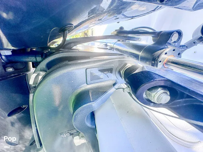 Slide: The Image of Sea Fox Commander 228 2022 - 14748997