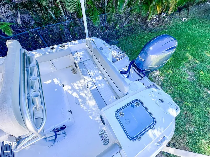 Slide: The Image of Sea Fox Commander 228 2022 - 14749018