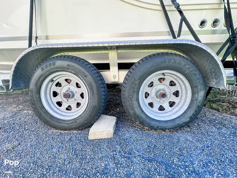 Slide: The Image of Sea Fox Commander 228 2022 - 14749037