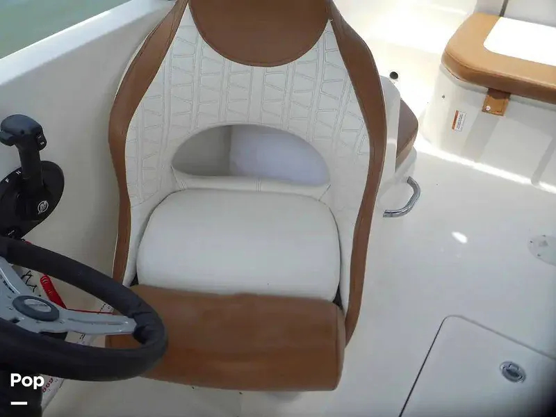 Slide: The Image of Bayliner VR6 OB 2021 - 14494425