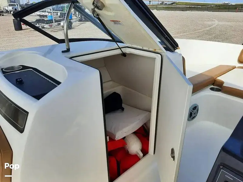 Slide: The Image of Bayliner VR6 OB 2021 - 14494465