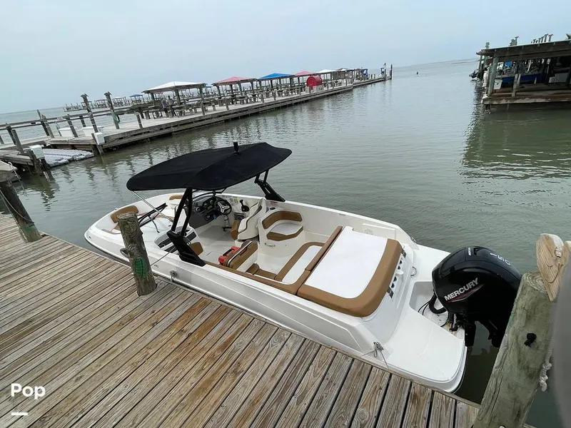 Slide: The Image of Bayliner VR6 OB 2021 - 15164866