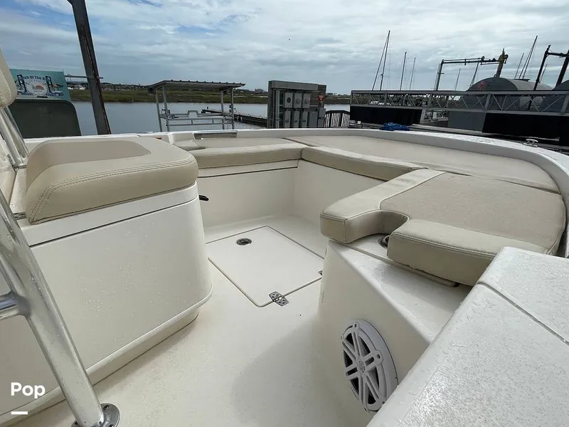 Slide: The Image of Bow Passenger Seating With Storage/livewell/baitwell - 14487443