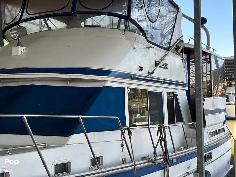 Slide: The Image of Jefferson 42 Sundeck 1986 - 14481862