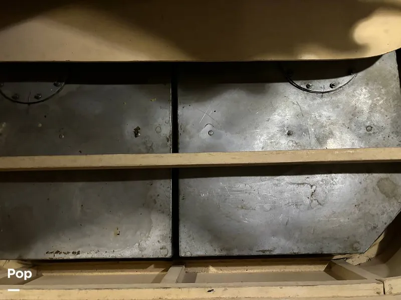 Slide: The Image of Jefferson 42 Sundeck 1986 - 14482004