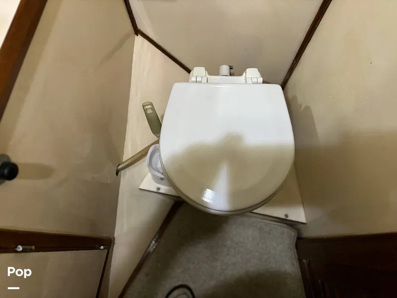 Slide: The Image of Jefferson 42 Sundeck 1986 - 14482011