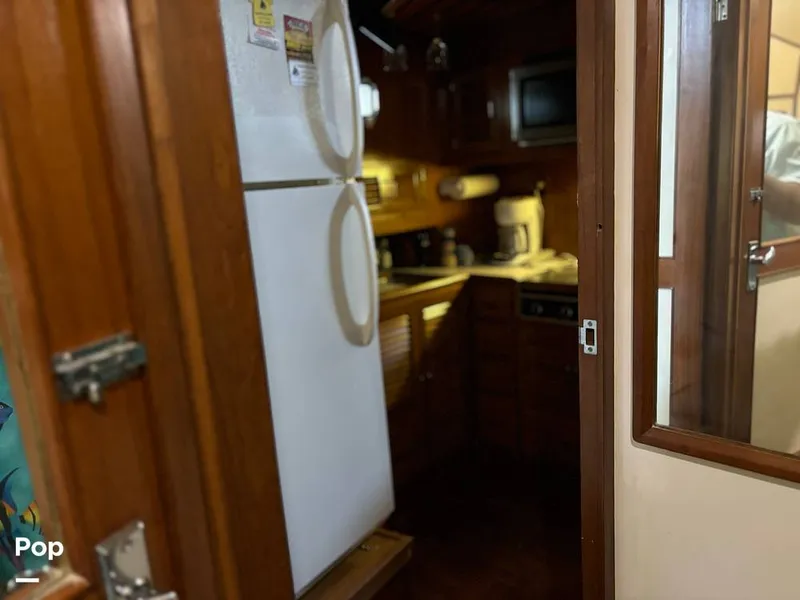 Slide: The Image of Jefferson 42 Sundeck 1986 - 14482012