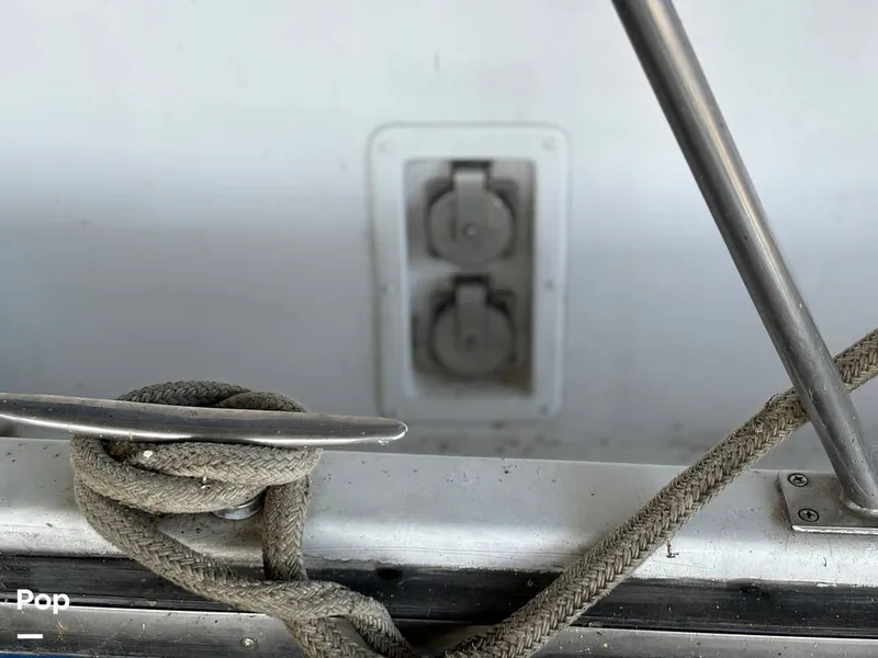 Slide: The Image of Jefferson 42 Sundeck 1986 - 14481876