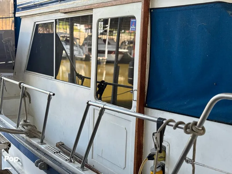 Slide: The Image of Jefferson 42 Sundeck 1986 - 14481880