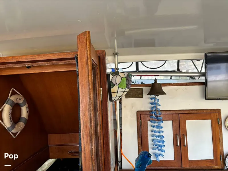 Slide: The Image of Jefferson 42 Sundeck 1986 - 14481903