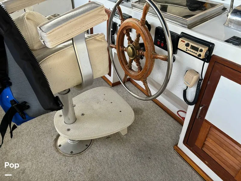 Slide: The Image of Jefferson 42 Sundeck 1986 - 14481918