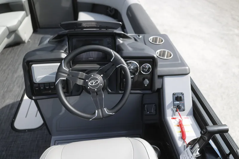 Slide: The Image of Veranda VR235RC 2026 - 18