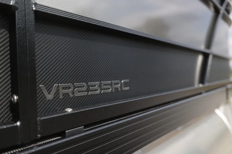 Slide: The Image of Veranda VR235RC 2026 - 7