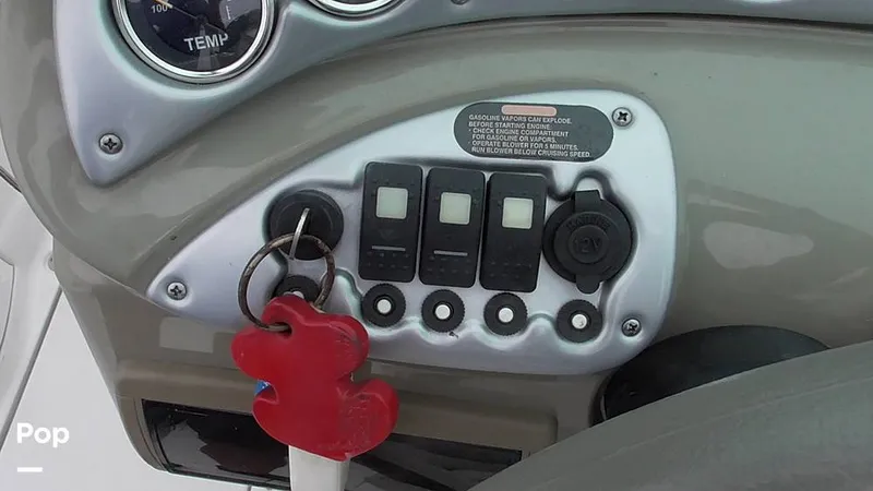 Slide: The Image of Crownline Boats 260 EX 2008 - 14549096