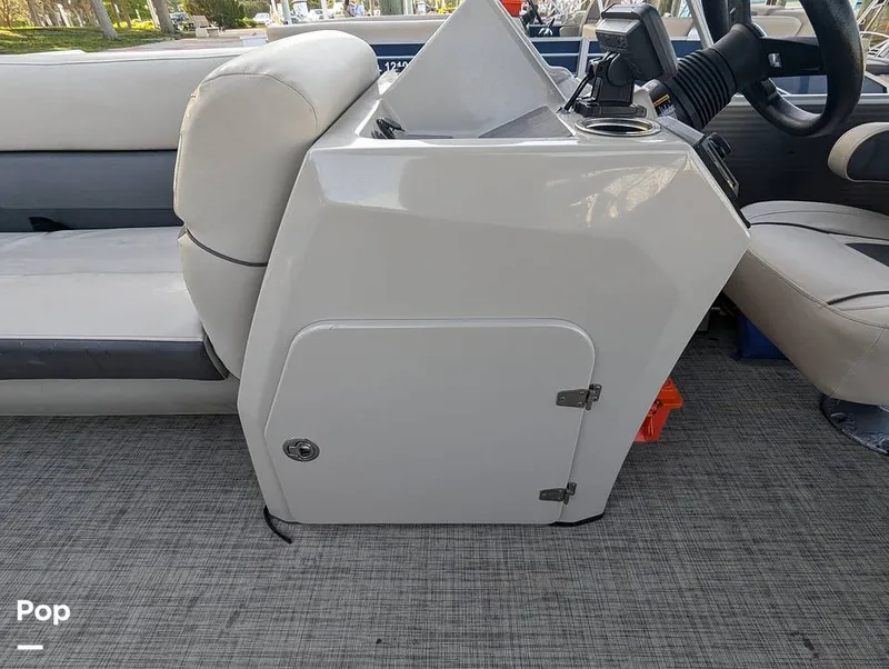 Slide: The Image of Harris Cruiser 230 2023 - 14445558