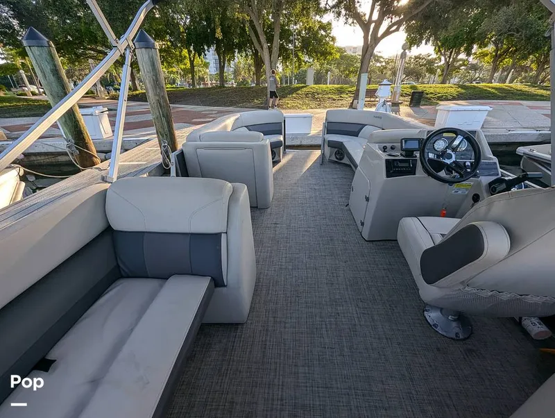 Slide: The Image of Harris Cruiser 230 2023 - 14445450