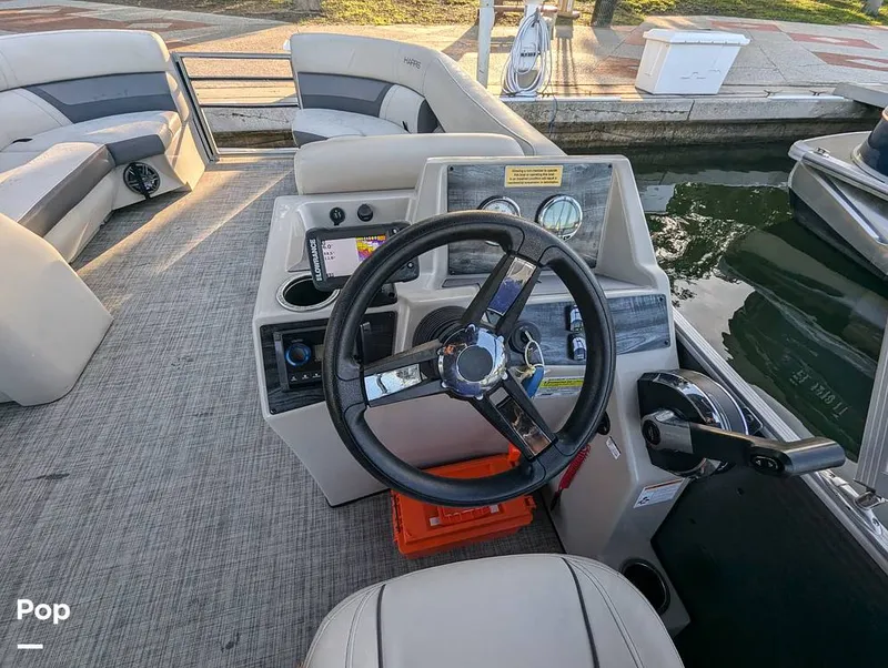 Slide: The Image of Harris Cruiser 230 2023 - 14445456