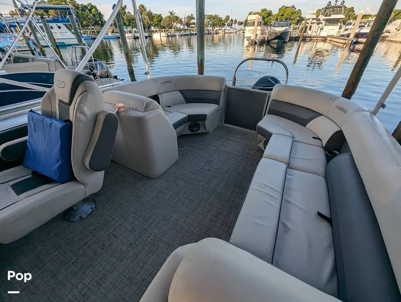 Slide: The Image of Harris Cruiser 230 2023 - 14445455