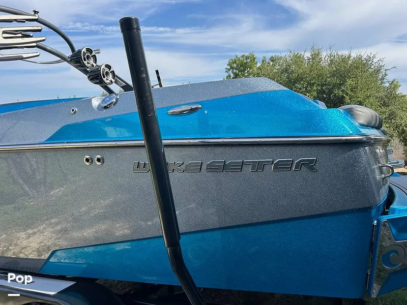 Slide: The Image of Malibu Wakesetter 23 LSV 2018 - 14712362