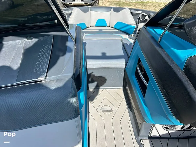 Slide: The Image of Malibu Wakesetter 23 LSV 2018 - 14712353
