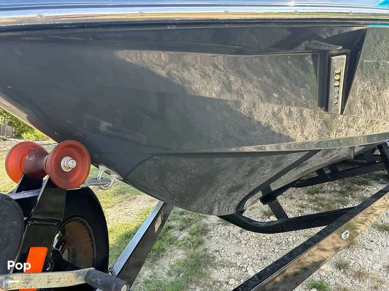 Slide: The Image of Malibu Wakesetter 23 LSV 2018 - 14712447