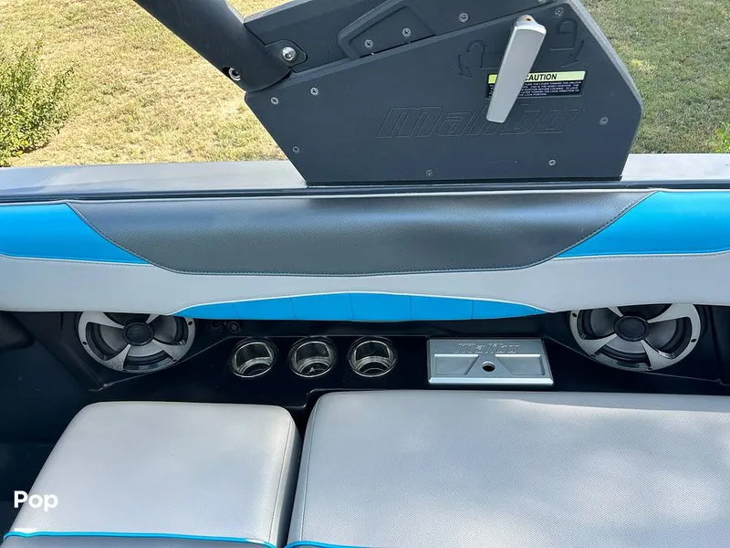 Slide: The Image of Beverage Holders - 14712385