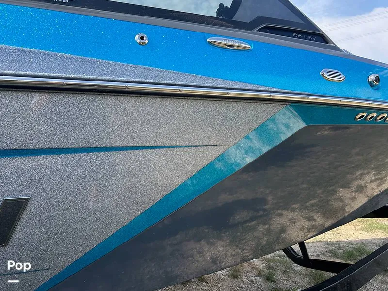 Slide: The Image of Malibu Wakesetter 23 LSV 2018 - 14712378