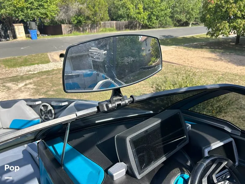 Slide: The Image of Malibu Wakesetter 23 LSV 2018 - 14712445