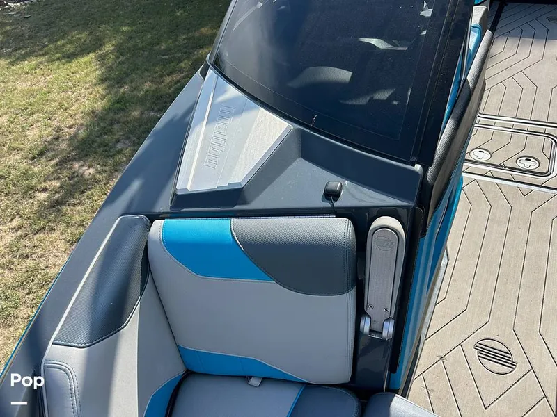 Slide: The Image of Malibu Wakesetter 23 LSV 2018 - 14712432
