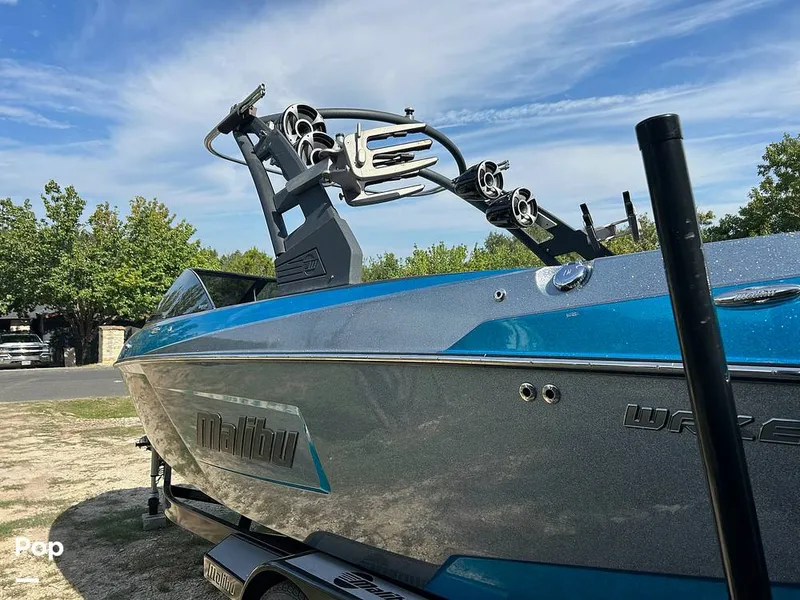 Slide: The Image of Wakeboard Rack - 14712449