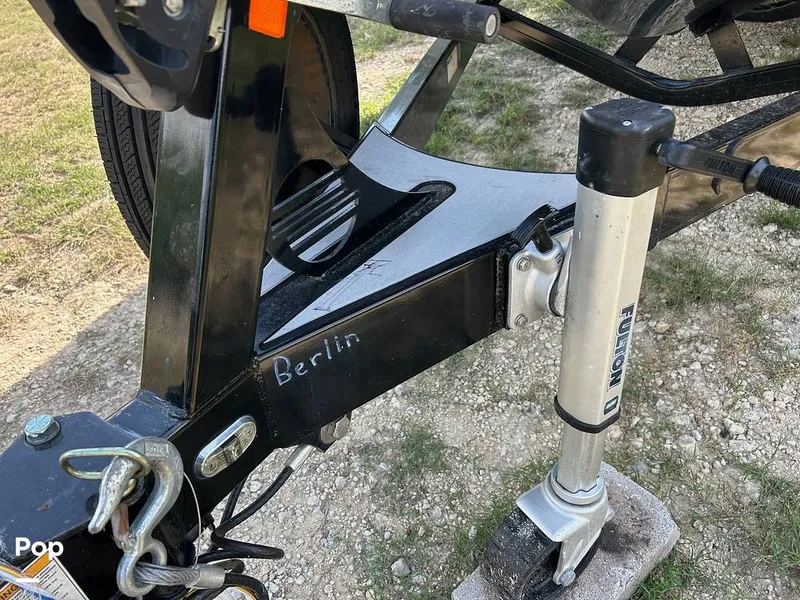 Slide: The Image of Malibu Wakesetter 23 LSV 2018 - 14712414