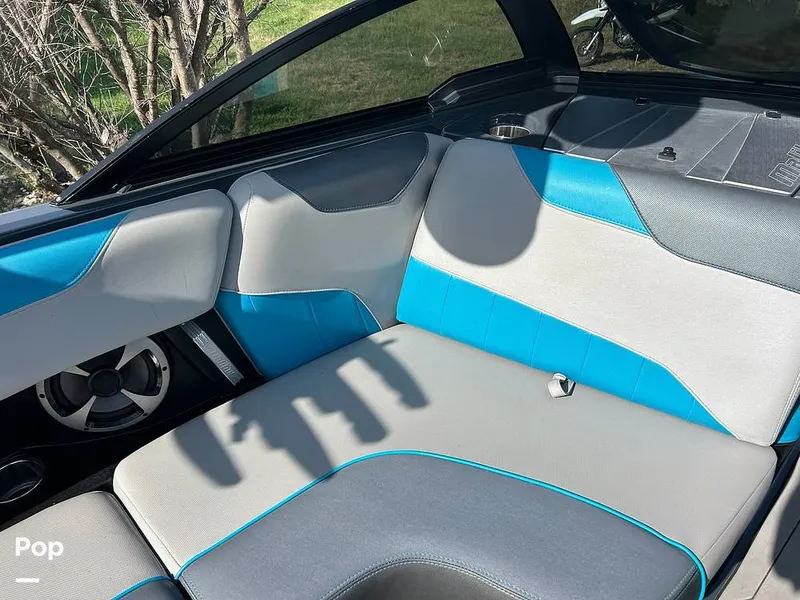 Slide: The Image of Malibu Wakesetter 23 LSV 2018 - 14712363